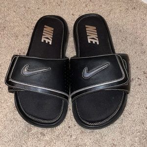 Men’s Nike slides